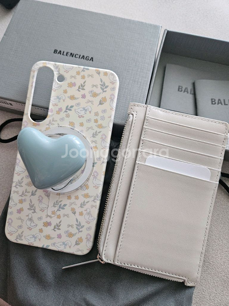 (새것, 정품)Balenciaga 카드 지퍼 지갑--5