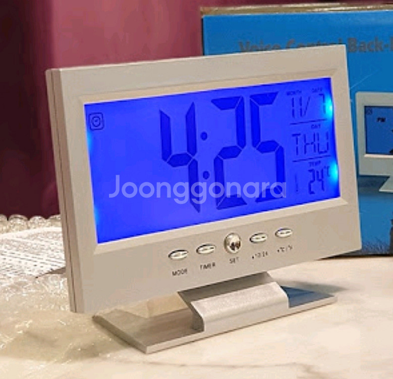 소리에 반응 하는 신기한 탁상 시계--7