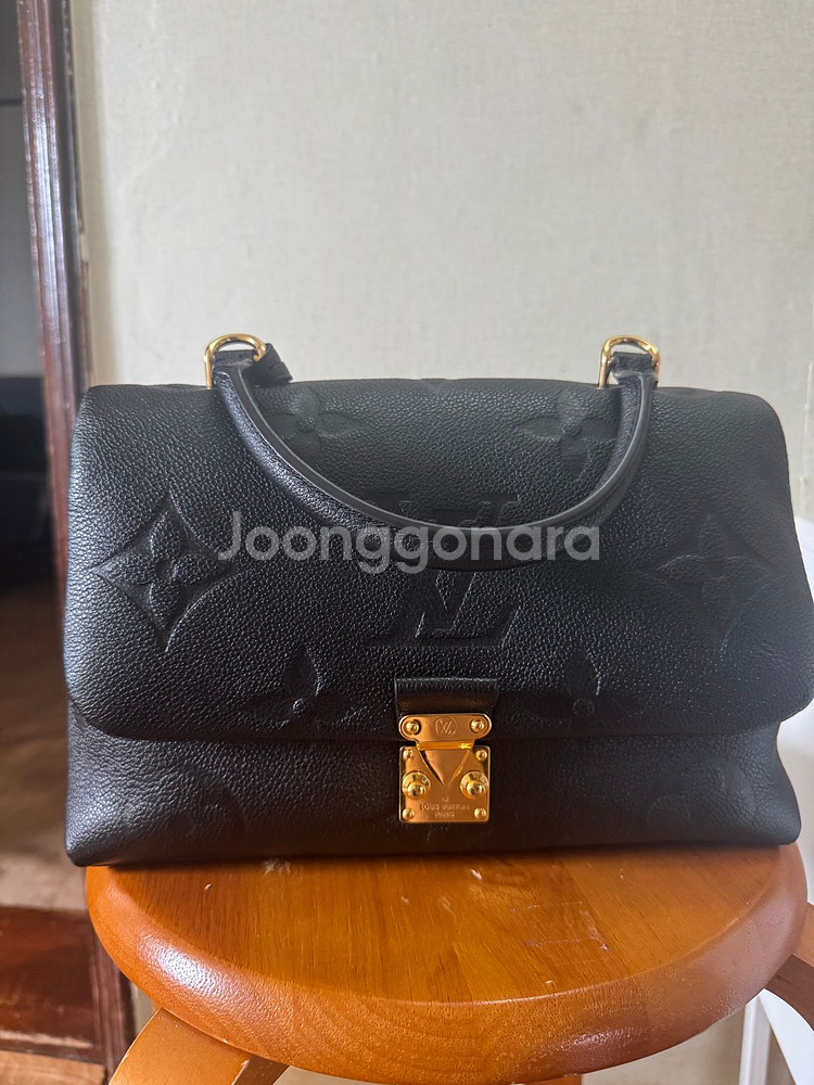 루이비통 마들렌 MM 정품 판매합니다--0