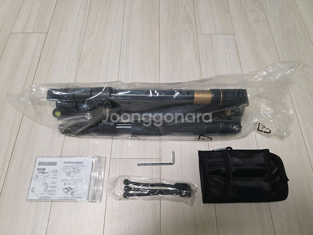 카메라 삼각대 CQ-556 제품 판매해요--2