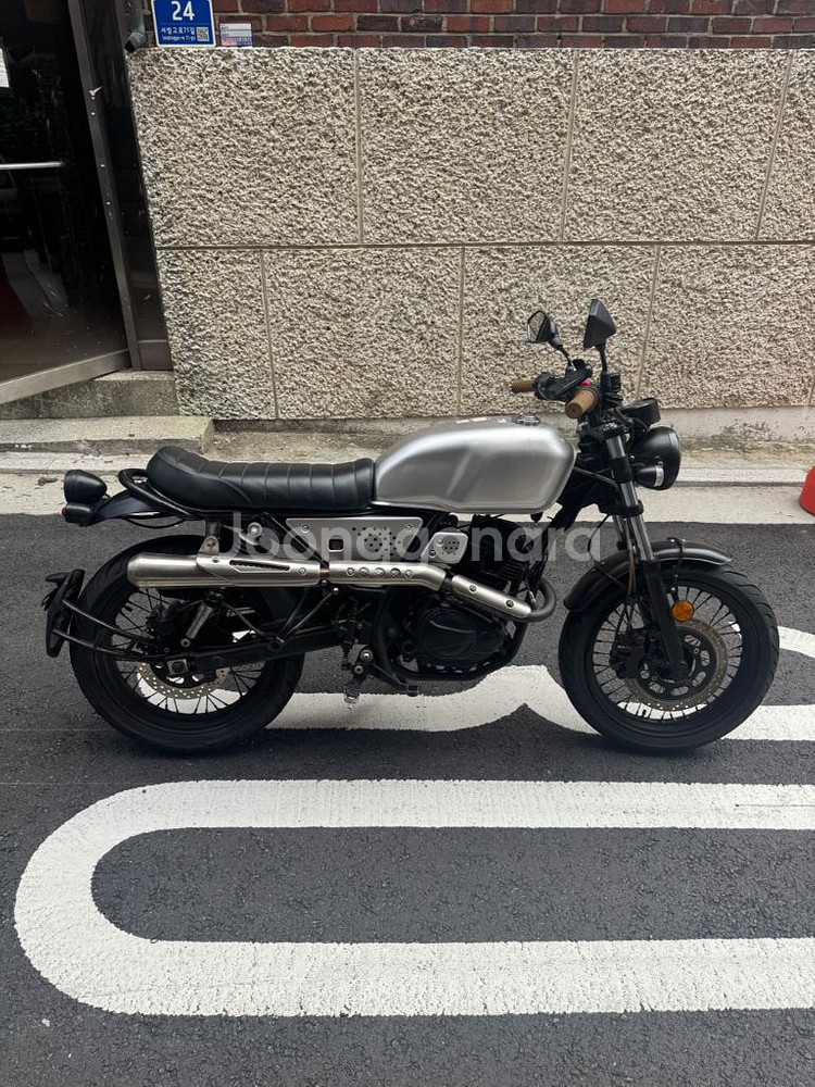 부캐너125--0