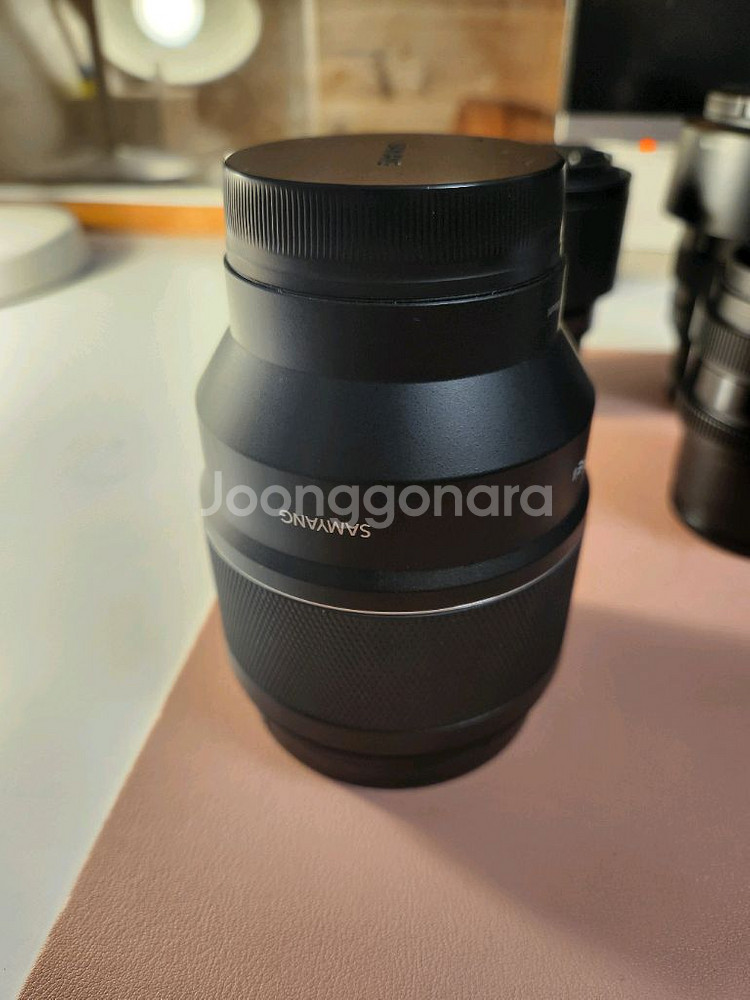 삼양 AF 85mm F1.4 FE II 85.4 팝니다--3