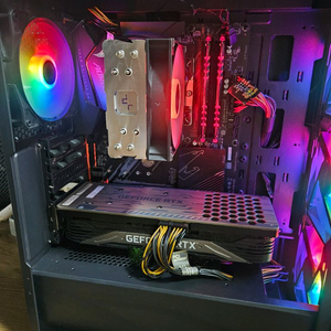 5700X RTX3070 데스크탑 팝니다