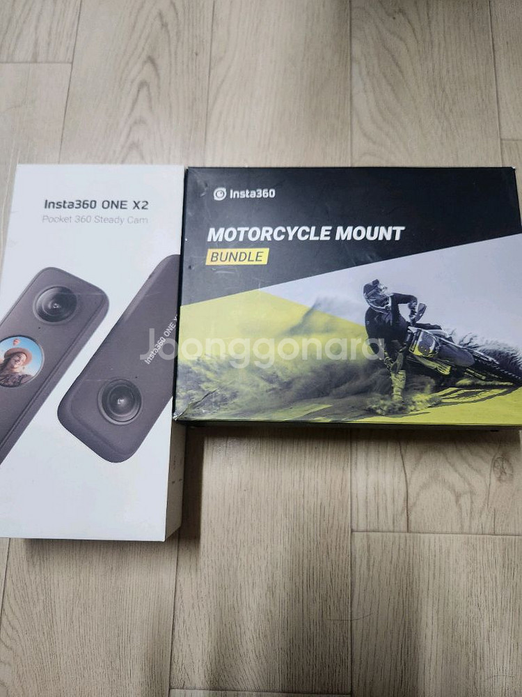 인스타360 ONE 2X 액션캠 팝니다(오토바이 번들)--0