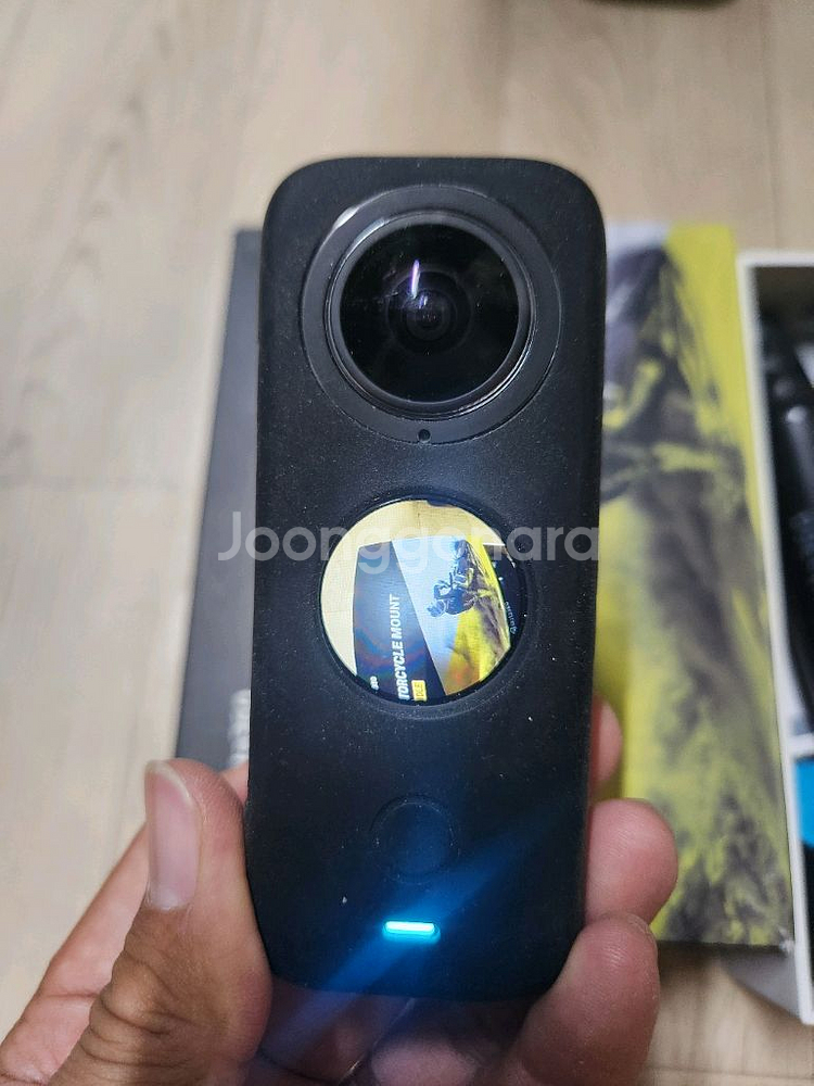 인스타360 ONE 2X 액션캠 팝니다(오토바이 번들)--2