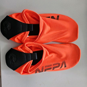 네파 아쿠아삭스 M