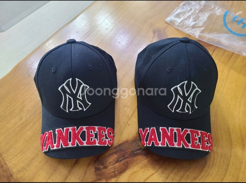 MLB키즈 양키스 볼캡 ㅡ새제품--0