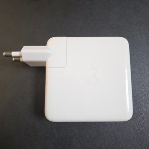 Apple 정품 충전기 (맥북프로 67w) 판매