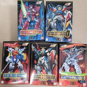 반다이 건프라 구판 HG 1/100 윙 건담 W 시리즈