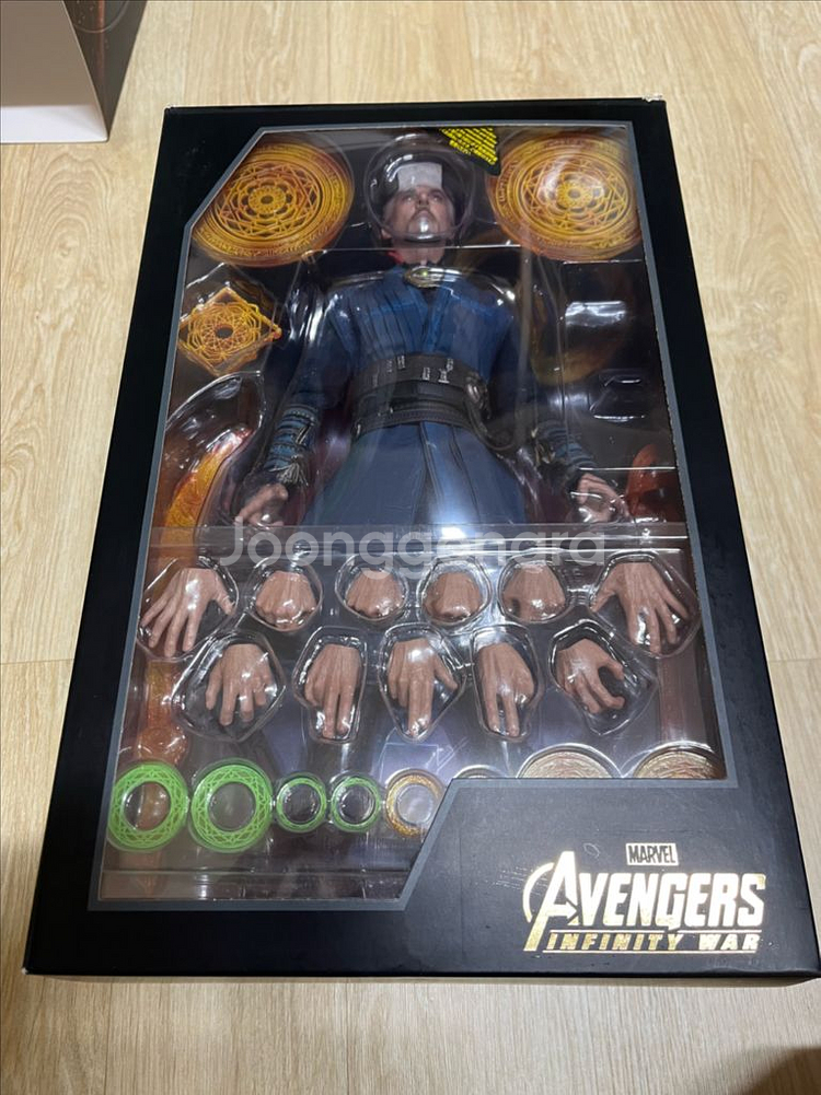 핫토이 닥터스트레인지 인워버전--1