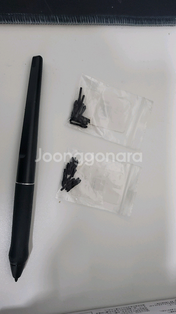 휴이온 타블렛 GT-191 v2와 펜 + 펜촉 팝니다.--1