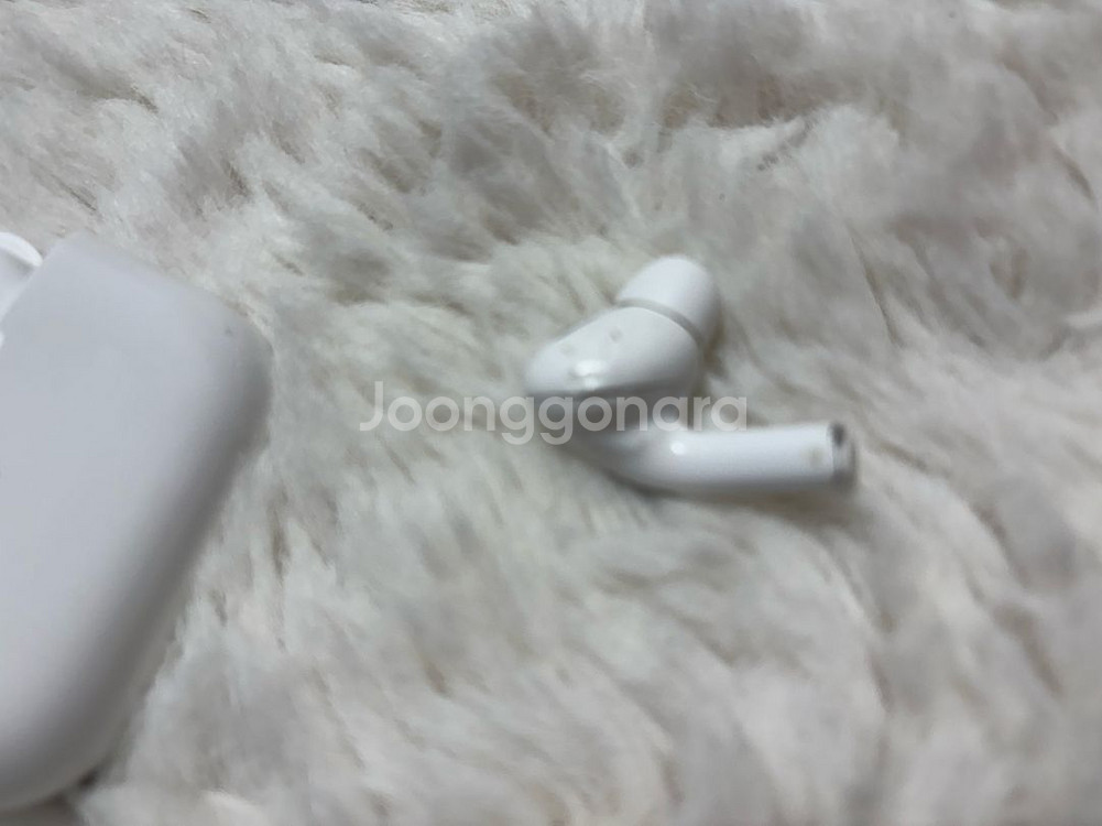 에어팟 프로 2세대 8핀--1
