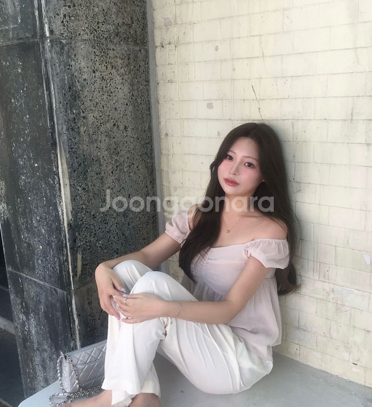 [새상품] 리브아워 쉬폰 블라우스--0