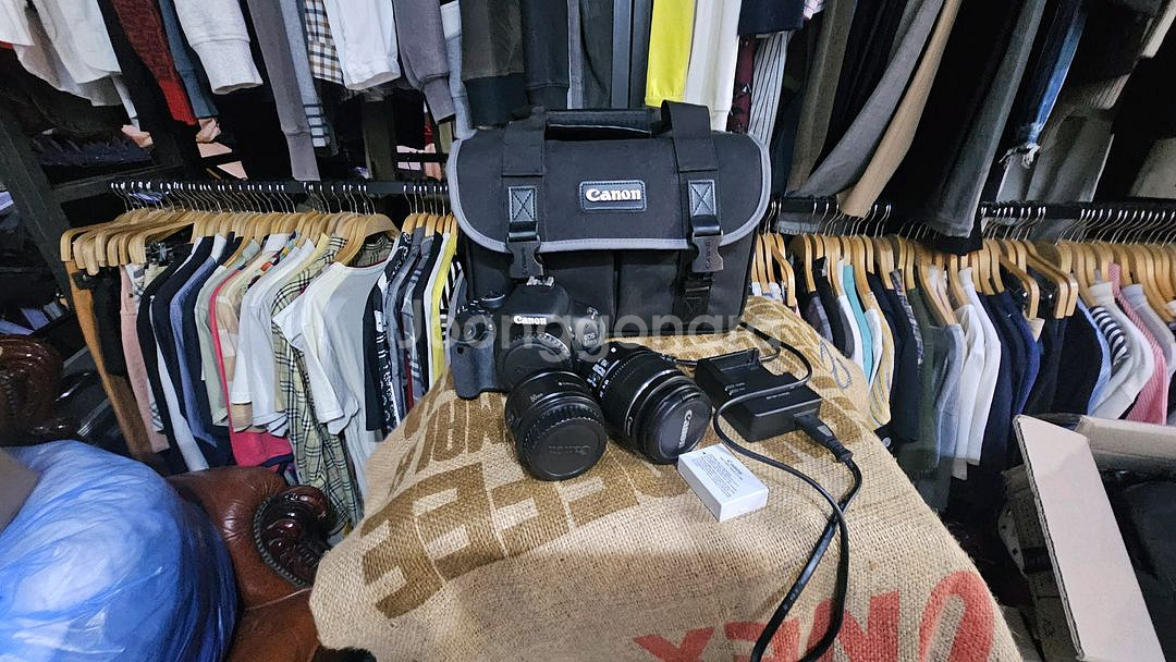 캐논. 600D--0