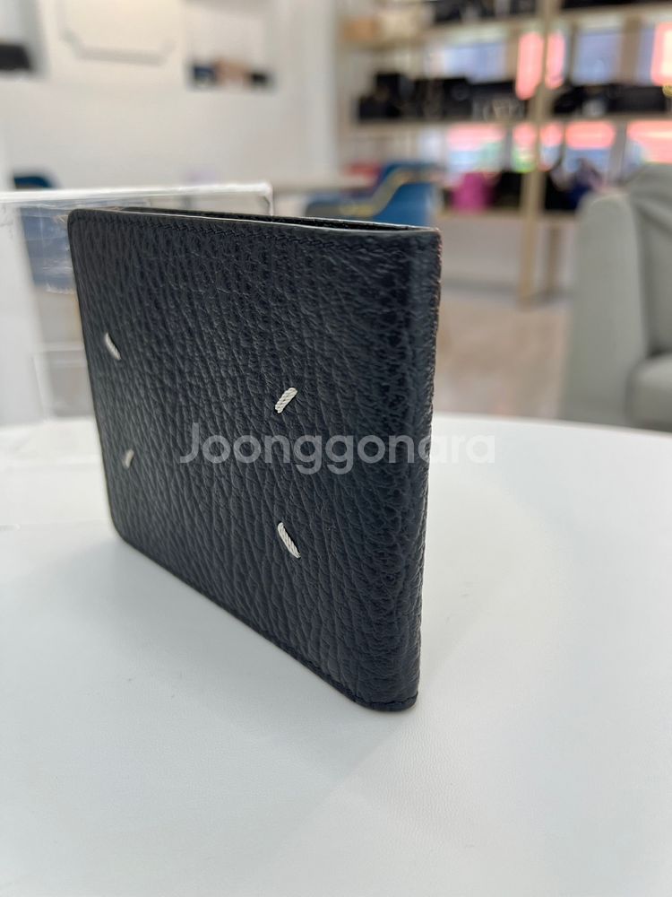 [중고명품 럭스올 울산점] 메종마르지엘라 스티치 반지갑--1