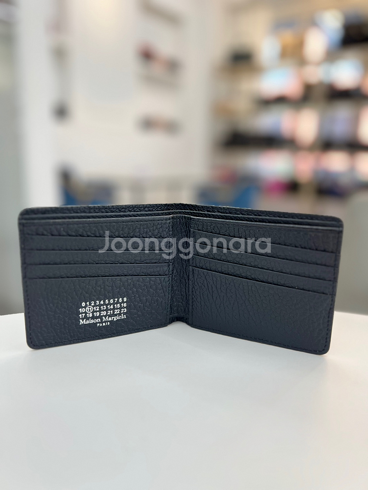 [중고명품 럭스올 울산점] 메종마르지엘라 스티치 반지갑--4