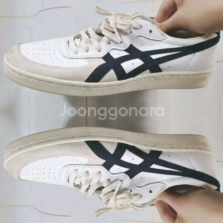 오니츠카타이거 스니커즈 265 최상--0