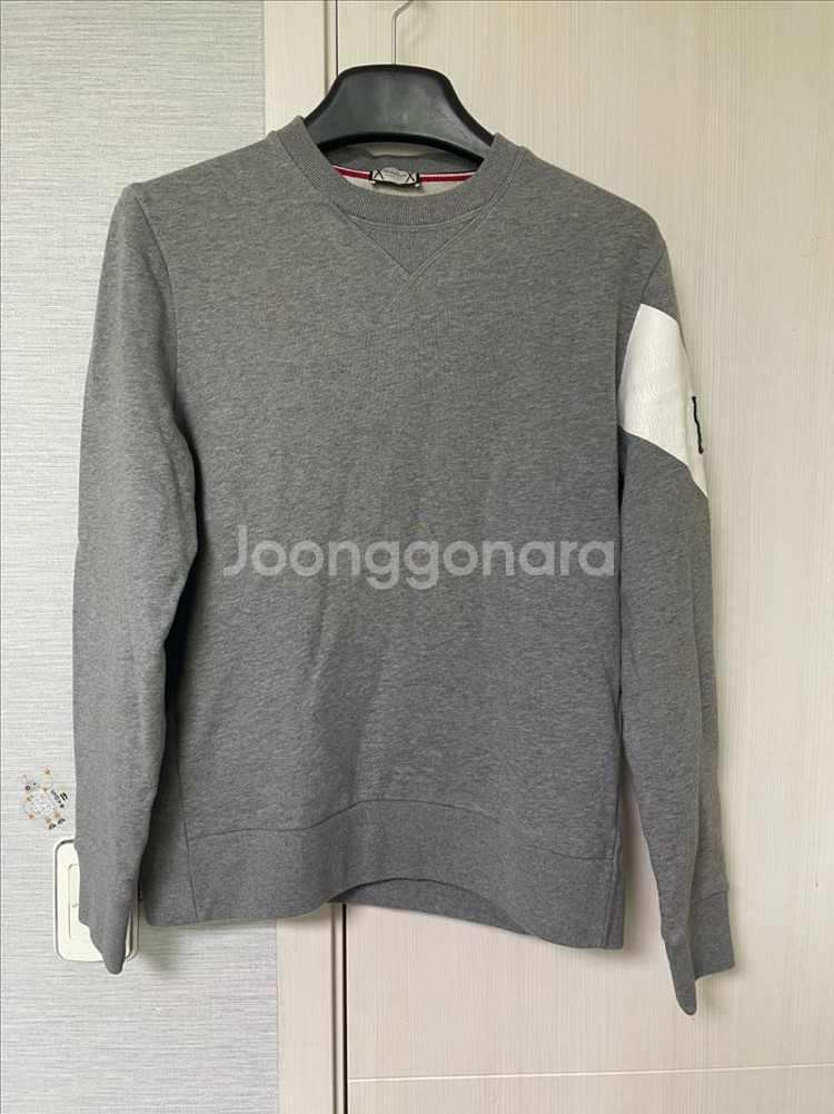 [M] 몽클레어 감마블루 와펜 맨투맨--0