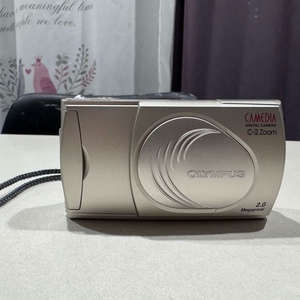 올림푸스 CAMEDIA C-2 Zoom 디카