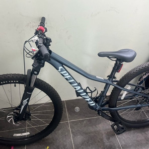 스페셜라이즈드 mtb 락하퍼27.5인치 xs