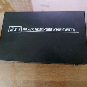 hdmi 2:1 kvm 판매합니다