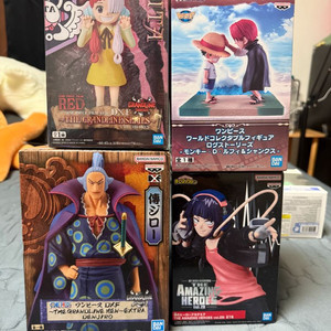 피규어(원피스,아카데미아) 팝니당.