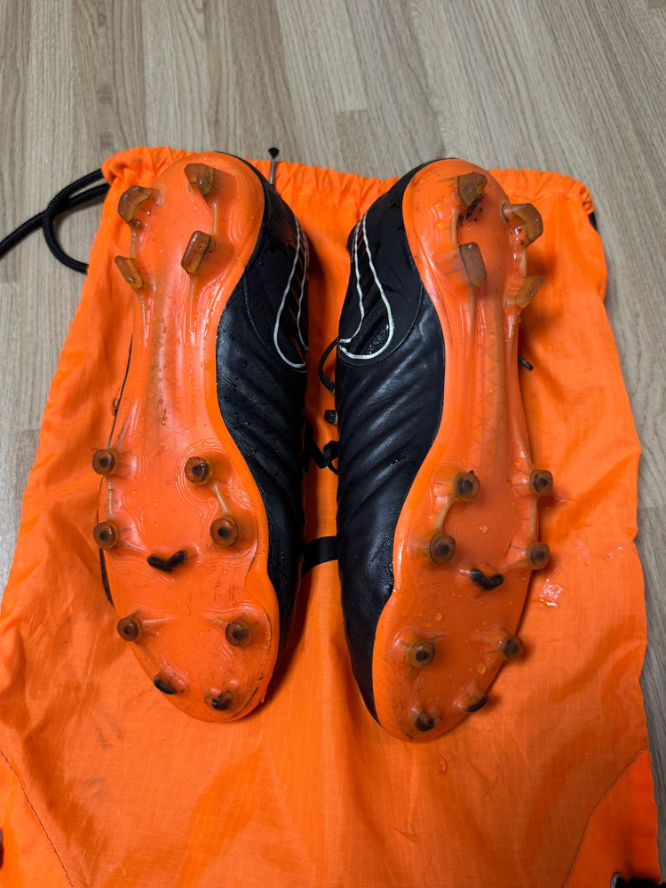 티엠포 레전드 6 FG--1