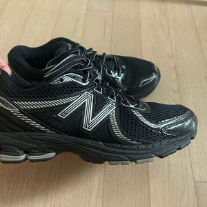 270. 860 v2