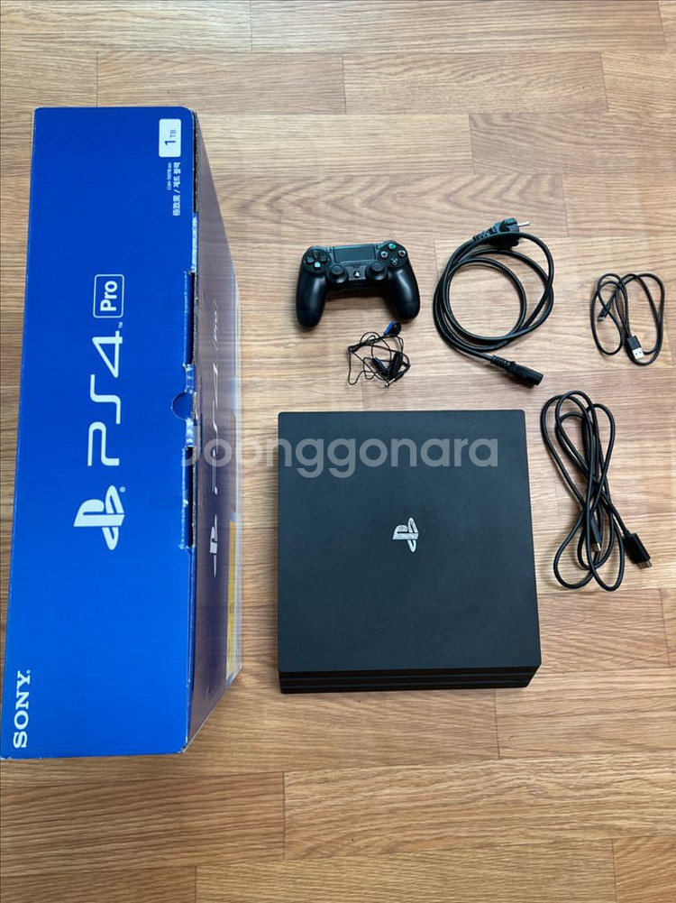PS4 pro 풀박 + 게임 2개--0