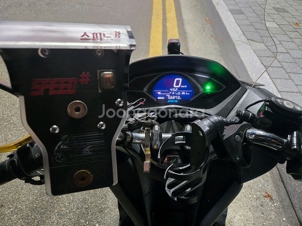 pcx125 18년식 판매합니다--2