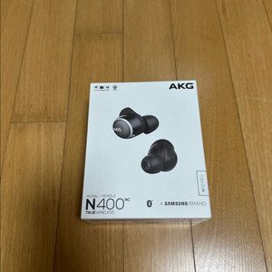 akg n400