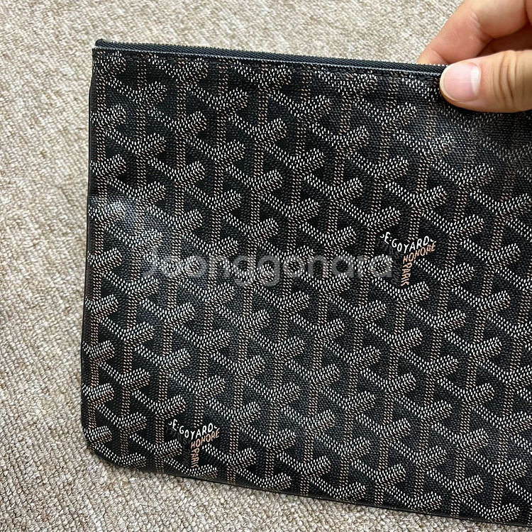 고야드 세나 클러치 mm 블랙--2