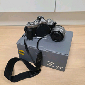 니콘 Z fc 16-50mm kit