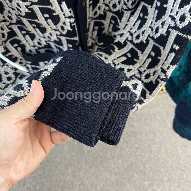 [M] 디올 오블리크 울 자카드 가디건--2