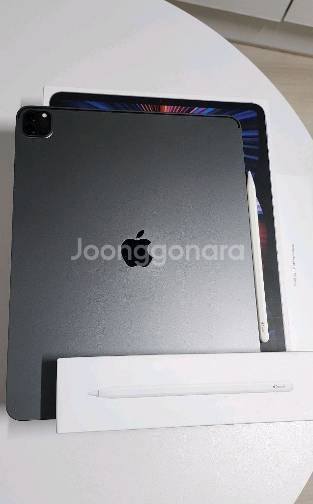 (새상품급) 아이패드 프로 5세대 2TB 12.9인치--2