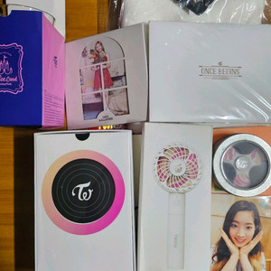 트와이스 팝업,콘서트굿즈 판매합니다 이미지