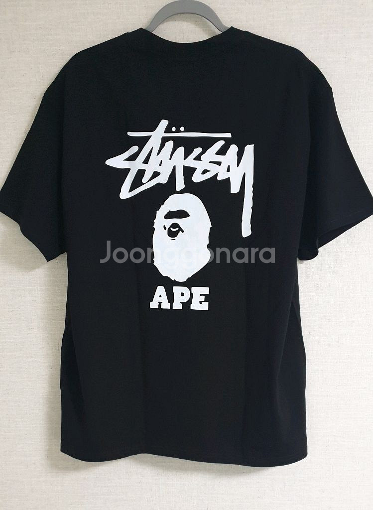 베이프x스투시 반팔티 화이트, 블랙 2XL 팝니다.--1