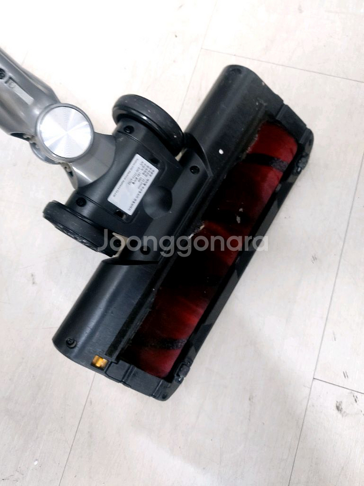 캐치웰 c10 무선청소기 거치대포함--2