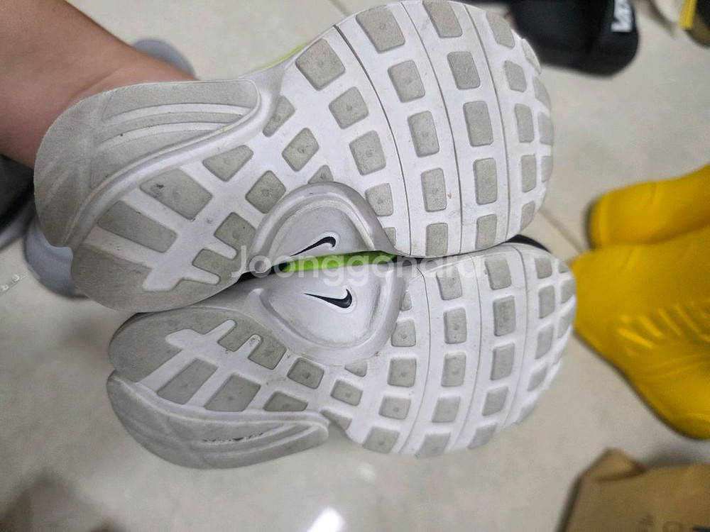 유아신발 130 사이즈 팝니다--2