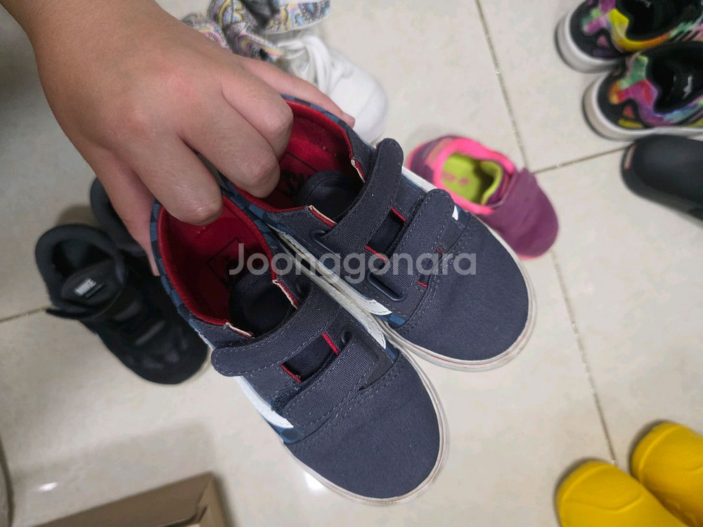 유아신발 140사이즈팝니다--3