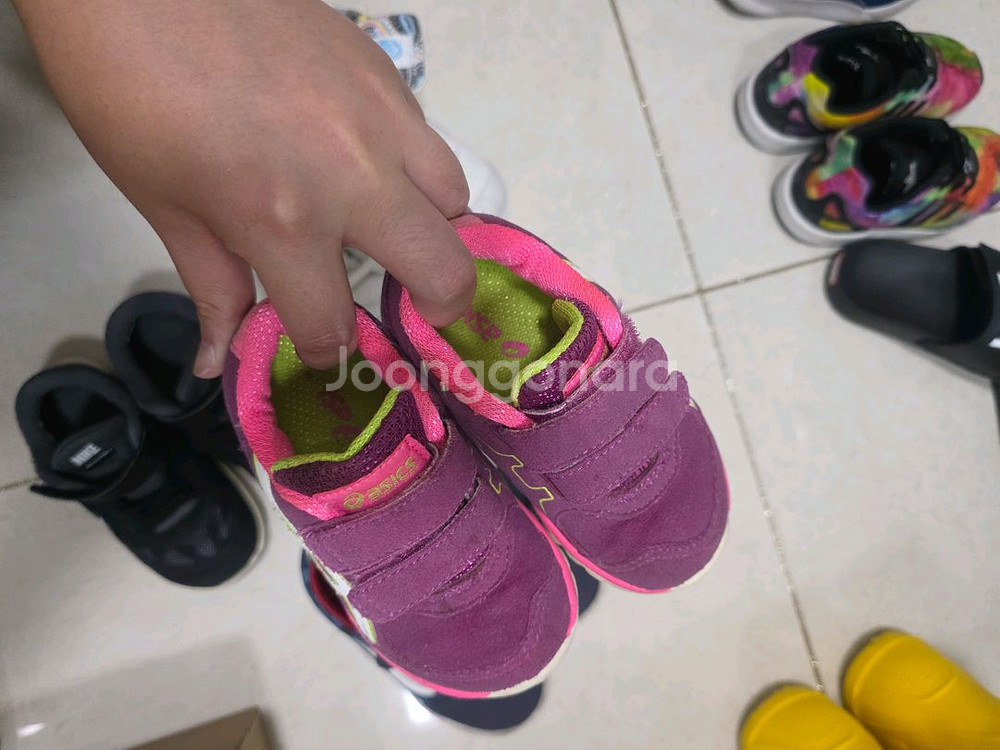 유아신발 140사이즈팝니다--1