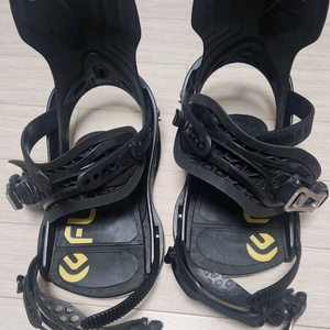 2021 플럭스xv 바인딩 m 판매합니다