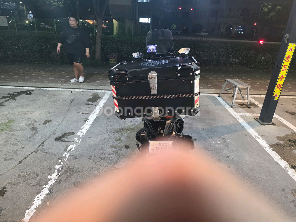 25년식 혼다 포르자350 화이트--4