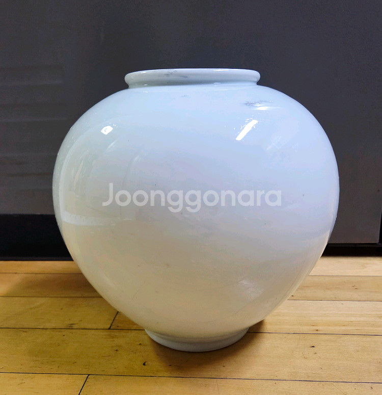 산수배경 도자기 백자--3