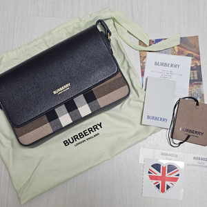 버버리 뉴 햄프셔 체크 레더 크로스백 (새상품)