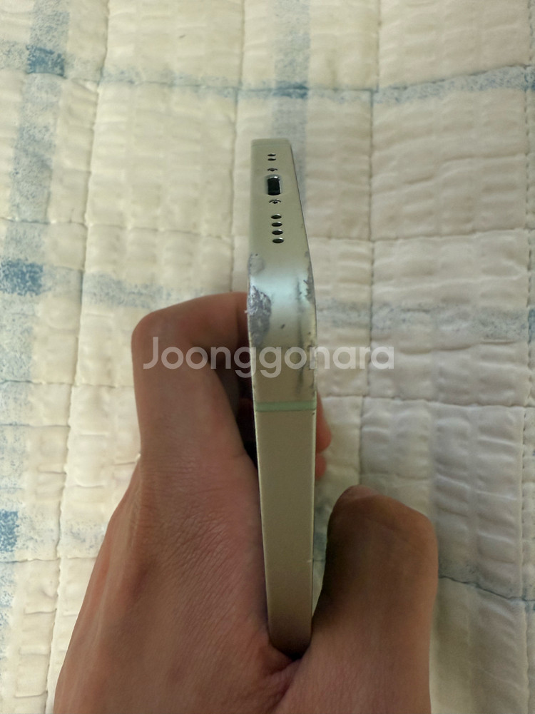 아이폰 12mini 그린 64gb 판매합니다.(뒷면깨짐--7