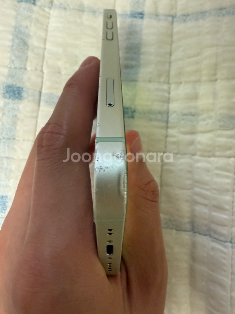 아이폰 12mini 그린 64gb 판매합니다.(뒷면깨짐--9