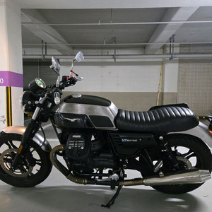 모토구찌 V7 iii 스톤 18년식 풀튜닝 배기구변O