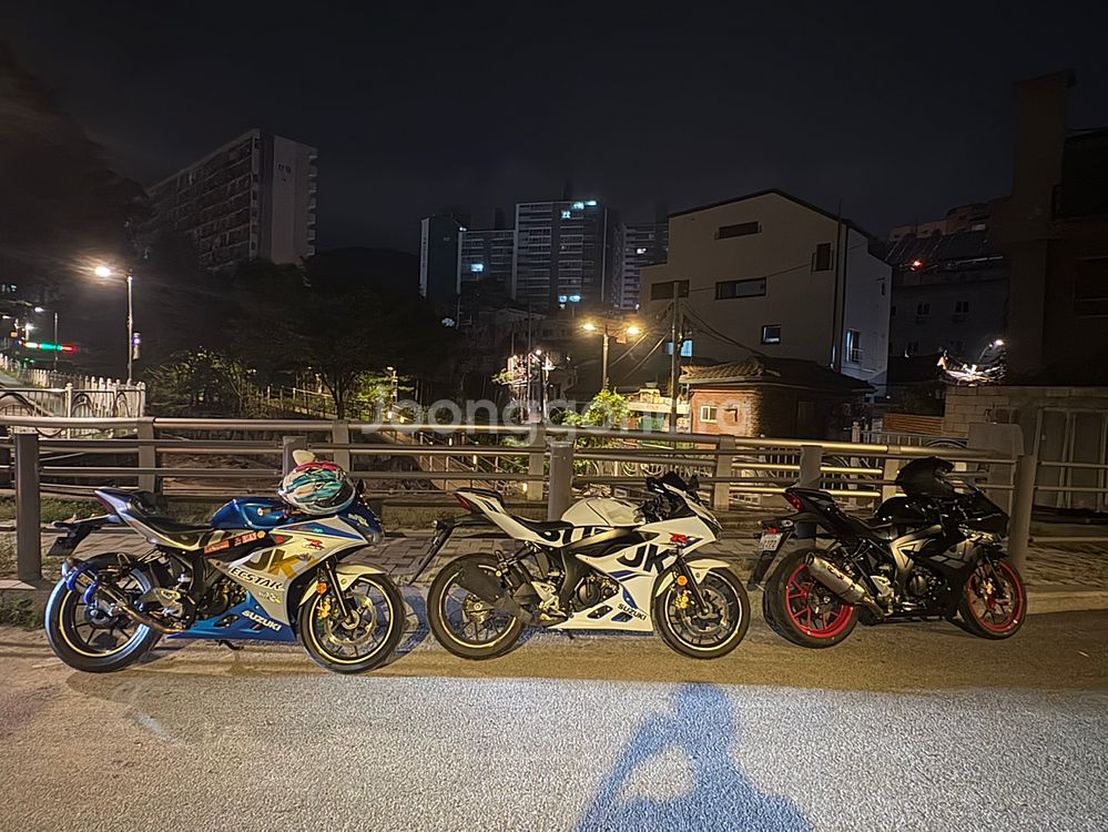 스즈키 gsxr-125 21년식--1