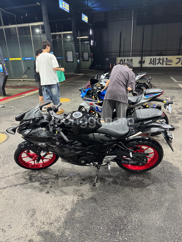 스즈키 gsxr-125 21년식--2